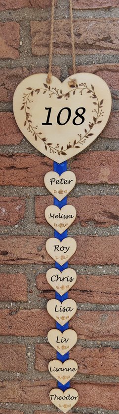 Échelle de texte en forme de cœur en bois personnalisée avec votre eigen texte - Ruban Blauw - Panneau suspendu - Numéro de maison - Panneau nominatif - naam propre - 8 panneaux