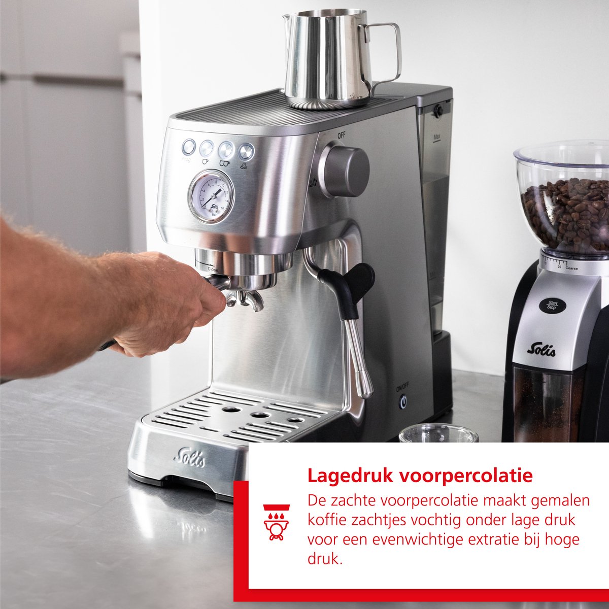 Afbeelding 3 van Solis Barista Perfetta Plus 1170 V2 Pistonmachine - Heerlijke Koffie Binnen 1 Minuut - Compacte en Hoogwaardige Espressomachine - Melkschuimsysteem - Zilver