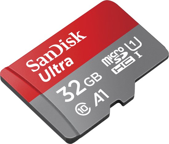 SanDisk 32 GB Ultra microSD-kaart met rode en grijze kleurstelling, schuin van voren gefotografeerd.