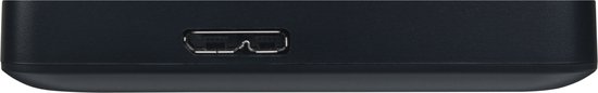 Detail van de USB-poort aan de zijkant van een zwarte Toshiba Canvio Basics externe harde schijf.