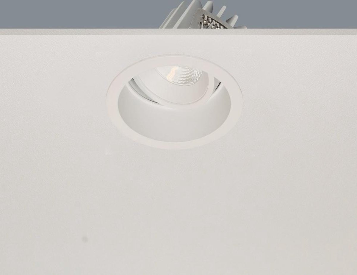 Inbouwspot Ribs Wit - Ø9cm - LED 10W 2700K 1100lm - IP44 - Dimbaar > inbouwspot binnen wit | inbouwspots badkamer wit | inbouwspot keuken wit | inbouwspot wit| spot wit | led lamp wit