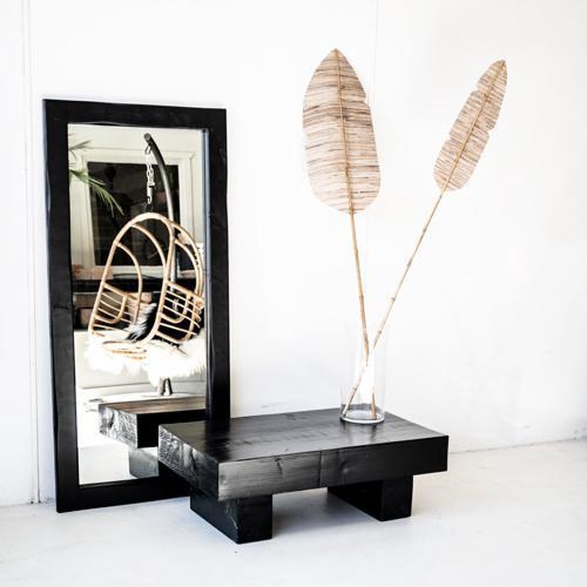 - Exclusives - spiegel houten lijst zwart - 160x75 - spiegels - staand en ophangbaar - Merkloos