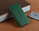 P.C.K. Hoesje/Boekhoesje/Bookcase/Book Groen met magneet sluiting geschikt voor Apple iPhone 8 MET Glasfolie