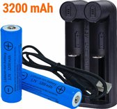 2 stuks 18650 Batterijen Oplaadbaar 3200 mAh + oplader | LET OP: 6,9 cm lang | 3.7v | KMBA004
