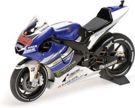yzr m1 2013