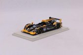 De 1:43 gegoten modelauto van de Oreca 03 Nissan Boutsen Ginion Racing #40 van de 24H of Lemans 2013. De chauffeurs waren Matt Downs/Thomas Dagoneau en Rodin Younessi. De fabrikant van het schaalmodel is Spark.