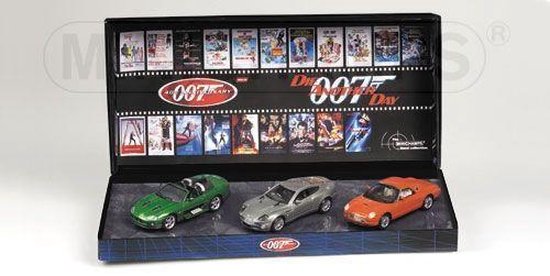 James Bond 'Die Another Day' Set - 1:43 - Minichamps James Bond 'Die Another Day' Set - 1:43 - Minichamps
