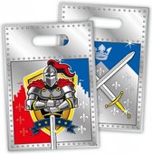 16x stuks plastic ridder uitdeelzakjes voor een verjaardagsfeestje  - Cadeauzakjes/Snoepzakjes
