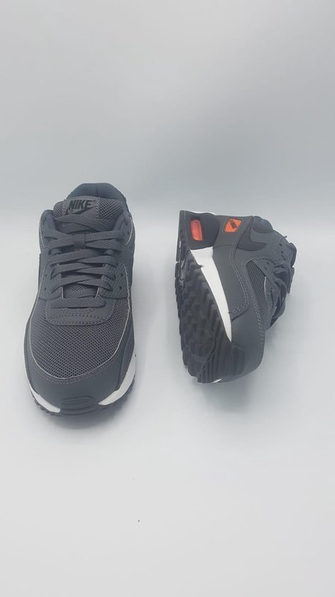 Vechter vermijden Romanschrijver Nike air max 90 maat 42,5 | bol.com