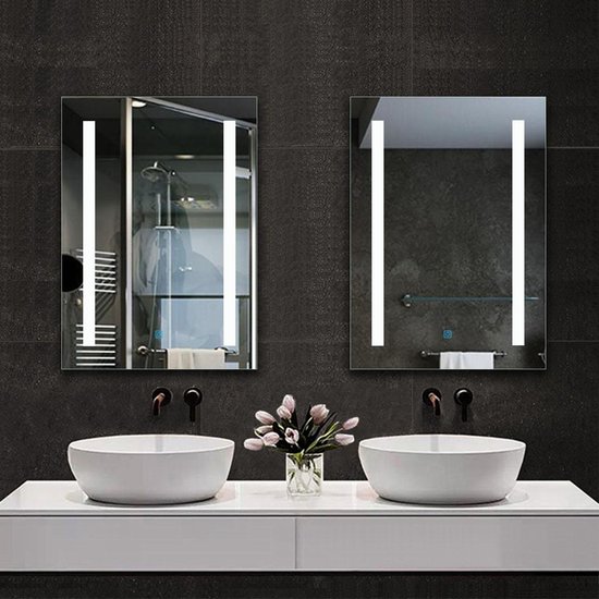 Miroir salle de bain avec eclairage LED et contour noir - 60x80cm