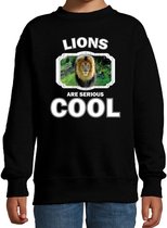 Dieren leeuwen sweater zwart kinderen - lions are serious cool trui jongens/ meisjes - cadeau leeuw/ leeuwen liefhebber 14-15 jaar (170/176)