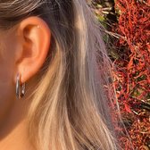 Zilveren ovalen oorringen – Small - oorbellen - Jobo By JET - Wish oorbellen - M - Zilver