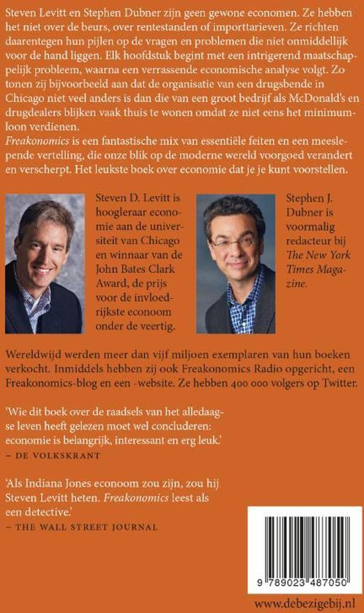 Twee mannen op de cover van het boek Freakonomics, met een blurb in het Nederlands.