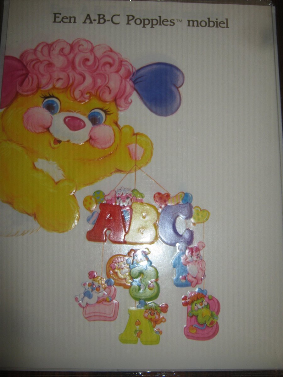 Een ABC Popples mobile mobiel