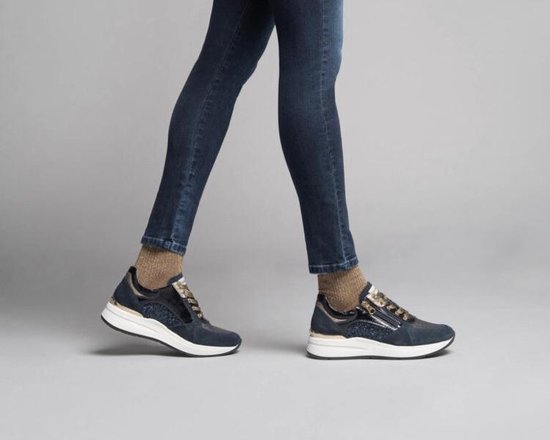 Bensimon Toile Romy Marine Blauw - Schoenen Lage sneakers Dames € 35,90