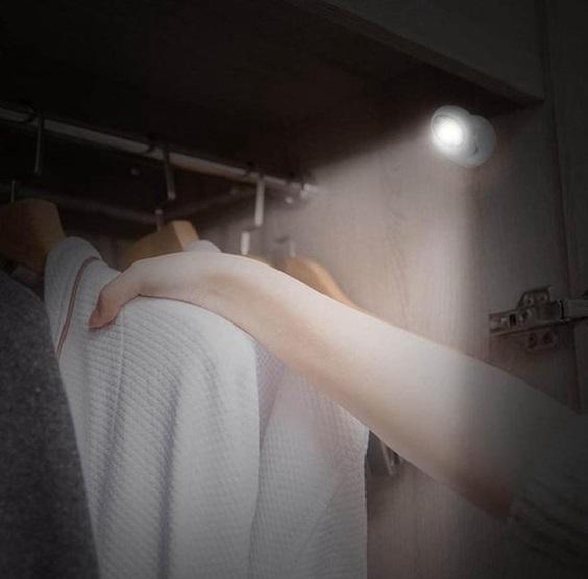 Baltimore LED Wandlamp 360 ° met bewegingssensor voor binnen / buiten