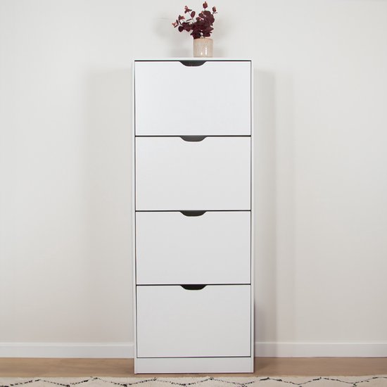 Smalle witte schoenenkast met 4 lades, met ingekeepte handgrepen.