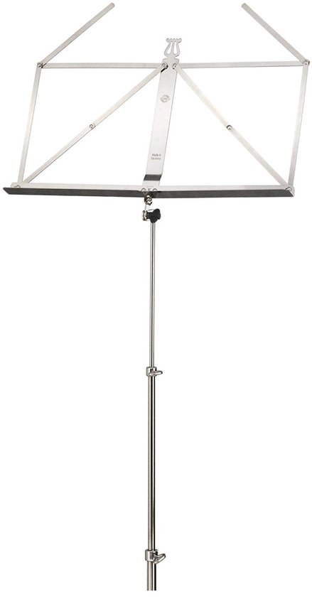 Zilverkleurige muziekstandaard met een driepoot en bladmuziekrek.