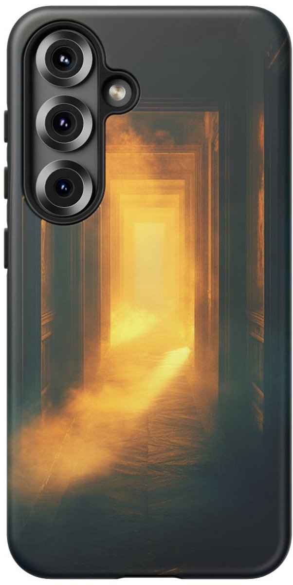 Mistige Verlichte Gang – Telefoonhoesje Geschikt voor Galaxy S25