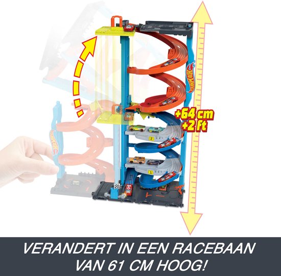Hot Wheels City Transformerende Racetoren verandert in een racebaan van 61 cm.