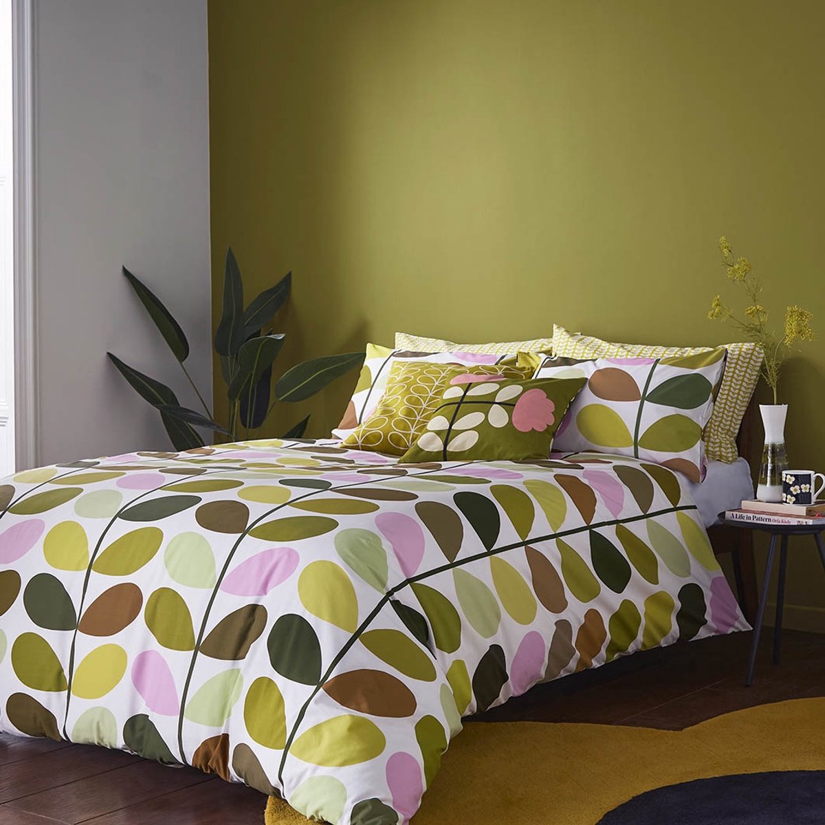 Orla Kiely Multi Stem Spring dekbedovertrek set - 260x220 cm met slopen - percaalkatoen met knopensluiting