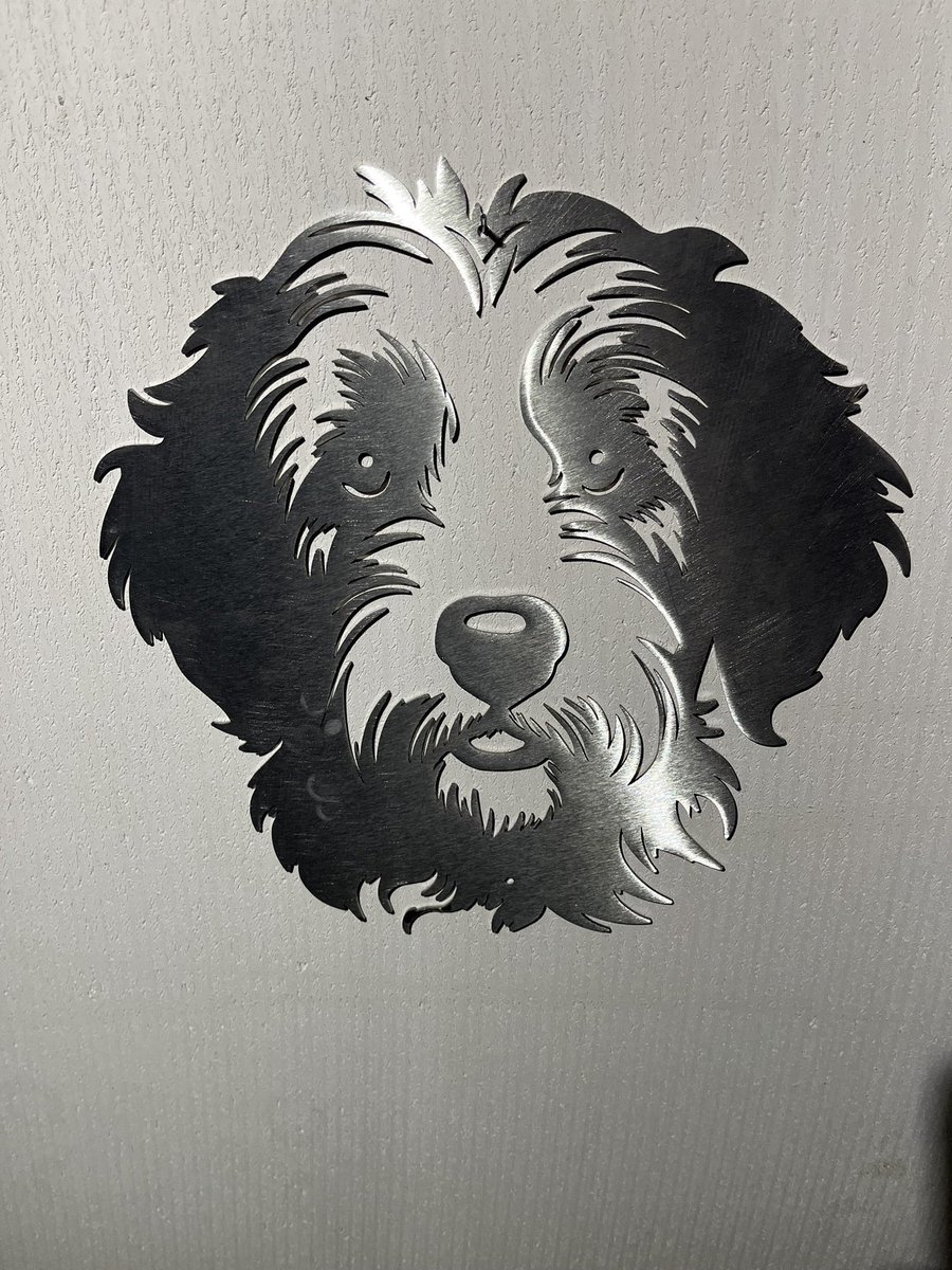 Metalen hond - Labradoodle - wanddecoratie - Tuindecoratie