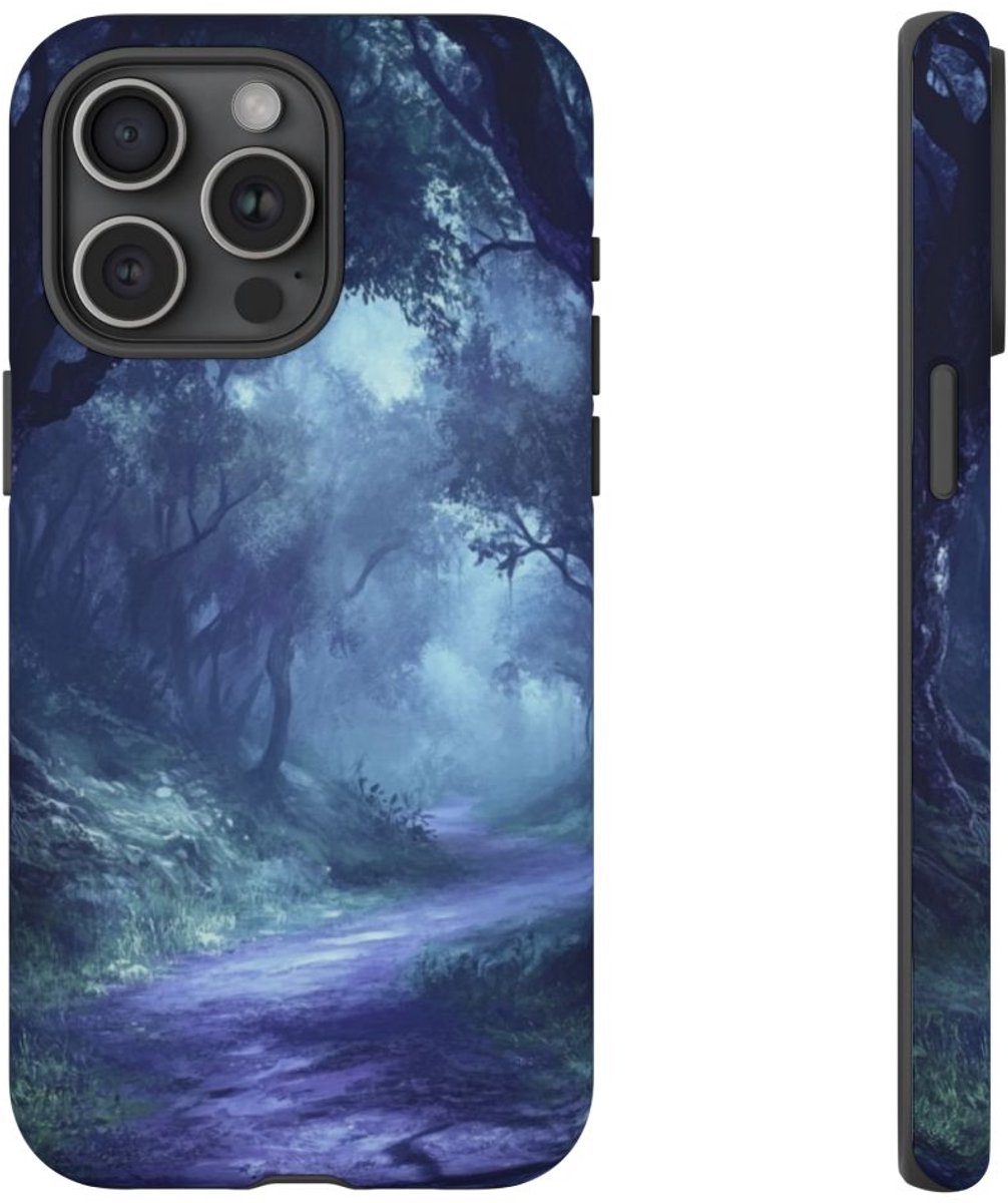 Mysterieuze Boswandeling in de Mist – Telefoonhoesje Geschikt voor iPhone 15 Pro Max