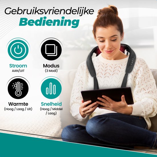 Vrouw op een bank met nekmasseermachine en tablet. Iconen: aan/uit, modus, warmte, snelheid. "Gebruiksvriendelijke bediening."