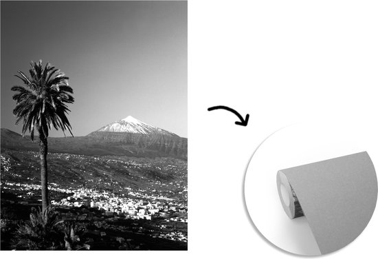 Papier peint photo Tenerife - La Orotava avec vue sur le volcan El Tei à Tenerife - Zwart- Wit largeur 225 cm x hauteur 280 cm - Impression photo sur papier peint vinyle (disponible en 7 formats) - chambre/séjour/bureau
