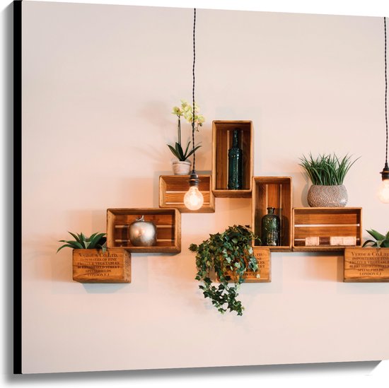 Canvas - Trio Lampen voor Kistjes met Planten aan de Muur - 100x100 cm Foto op Canvas Schilderij (Wanddecoratie op Canvas)