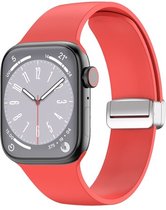 By Qubix Siliconen bandje - Folding Buckle - Rood - Geschikt voor Apple Watch 42mm - 44mm - 45mm - Ultra - 49mm - Compatible Apple watch bandje -