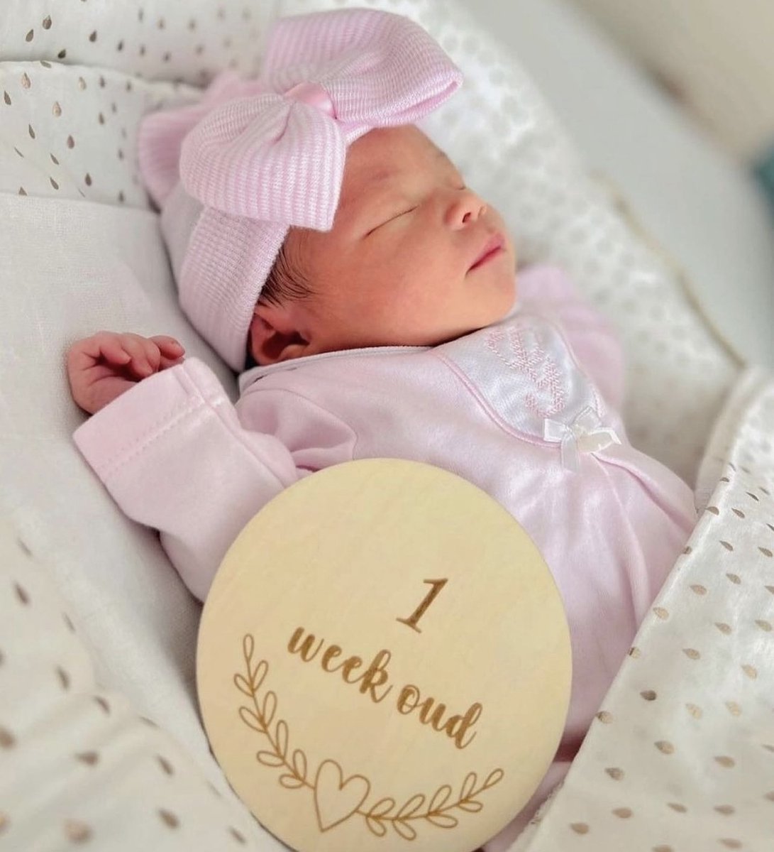 Zusss babymuts zonnetje wit kopen? | Morgen in huis
