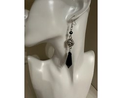 Romwe goth oorhanger || Make up | Parfum | Moederdag | Verjaardagscadeau| Cadeautje| Valentijnsdag| Kado | sieraden | vaderdag | oorbellen | oorsieraden