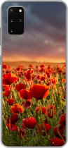 Geschikt voor Samsung Galaxy S20 Plus hoesje - Zonsondergang bij een veld vol Klaprozen - Siliconen Telefoonhoesje