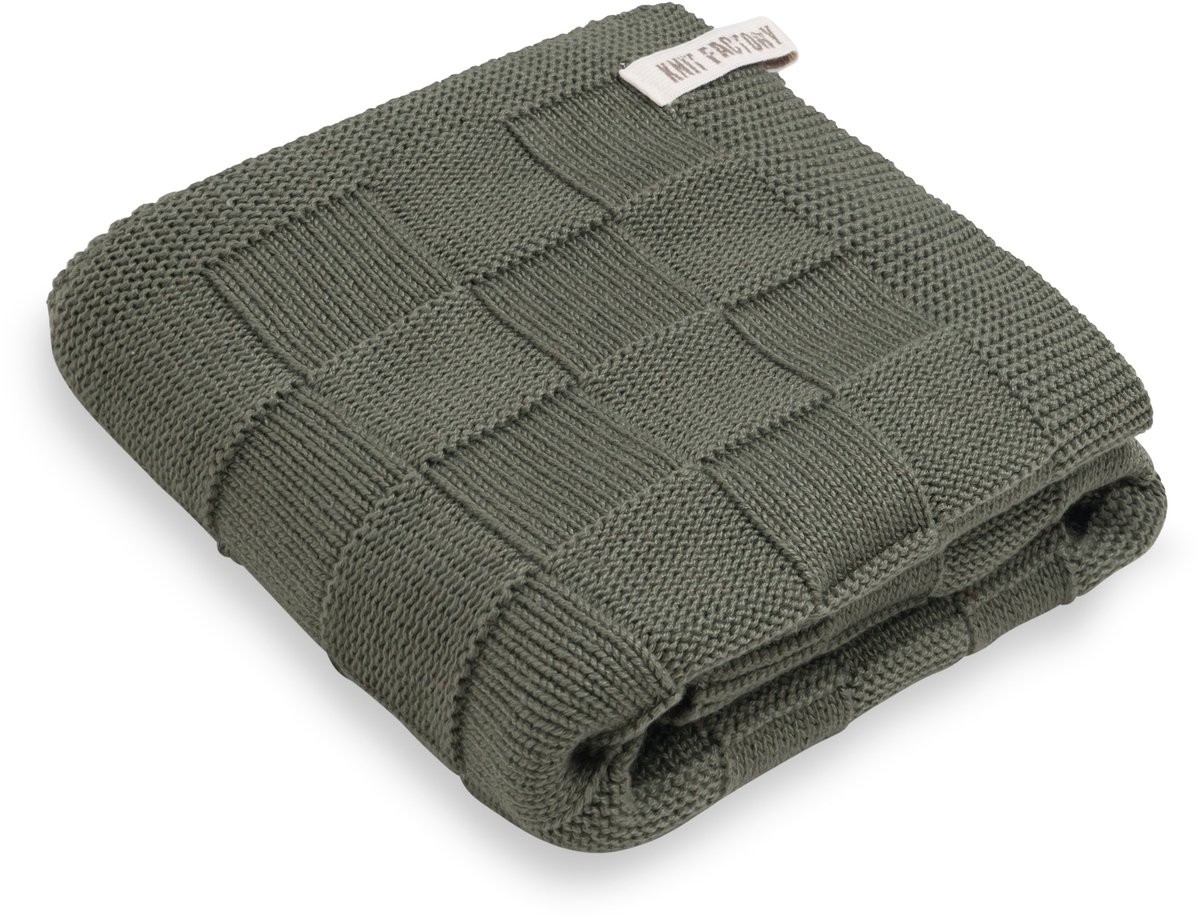 Knit Factory Gebreide Handdoek Ivy - Handdoek badkamer - Khaki - Groen - 60x110 cm - Katoen