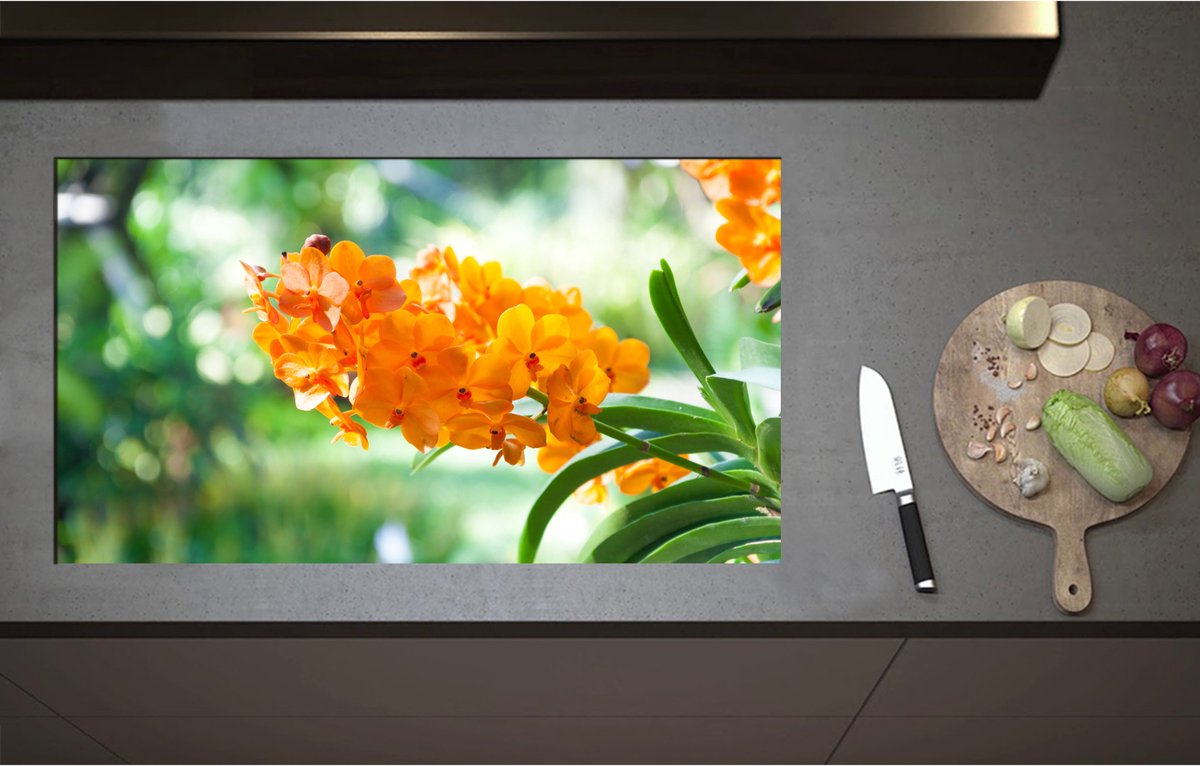 Inductieplaat Beschermer - Boeket van Oranje Orchideeën Bloemen Hangend aan Stengel - 90x51 cm - 2 mm Dik - Inductie Beschermer - Bescherming Inductiekookplaat - Kookplaat Beschermer van Zwart Vinyl