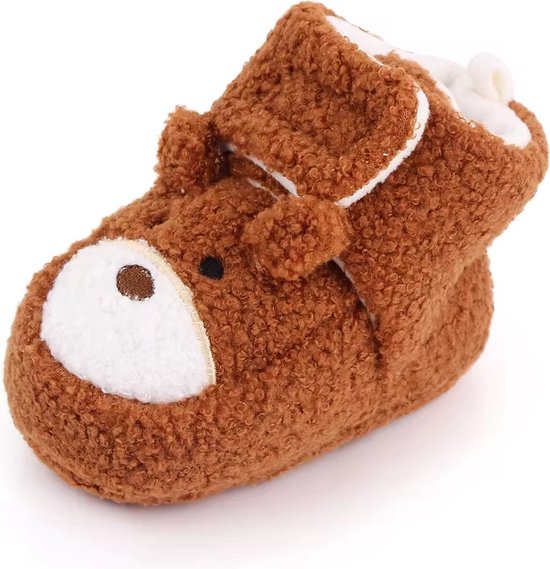 Bruine teddy baby slofjes met een dieren gezichtje en oortjes.