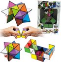 Collage van de Clown Magic Cube 2-in-1: een ster-vormige kubus, handen die de kubus veranderen, en een slang-vormige kubus.