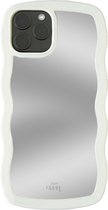 xoxo Wildhearts Wavy mirror case Creme telefoonhoesje - Geschikt voor iPhone 11 Pro Max - Golvend spiegelhoesje - Wolken hoesje - Schokbestendig - Cloud case - Silicone case met spiegel - Creme