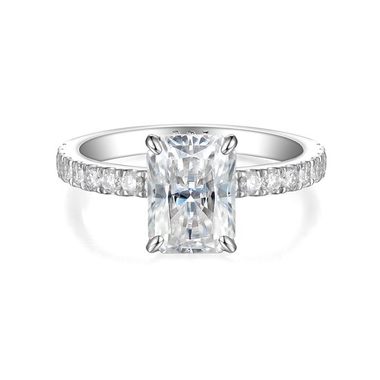 Astra - Platinum Radiant Moissanite Ring met Pavé Zijstenen & Hidden Halo - 1.8 karaat