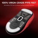Onderkant van een rode gaming muis met tekst '100% VIRGIN GRADE PTFE FEET'.