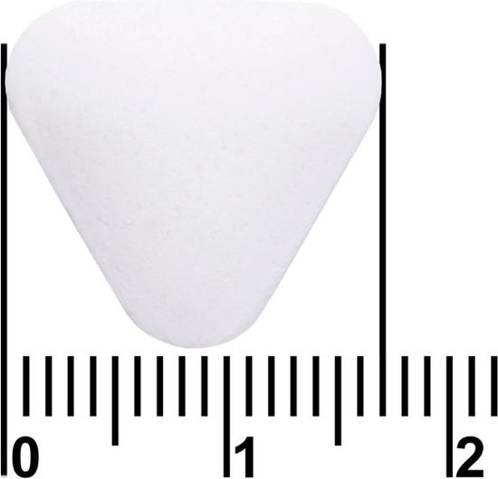 Eén witte, driehoekige kauwtablet met maateenheid eronder van 0 tot 2.