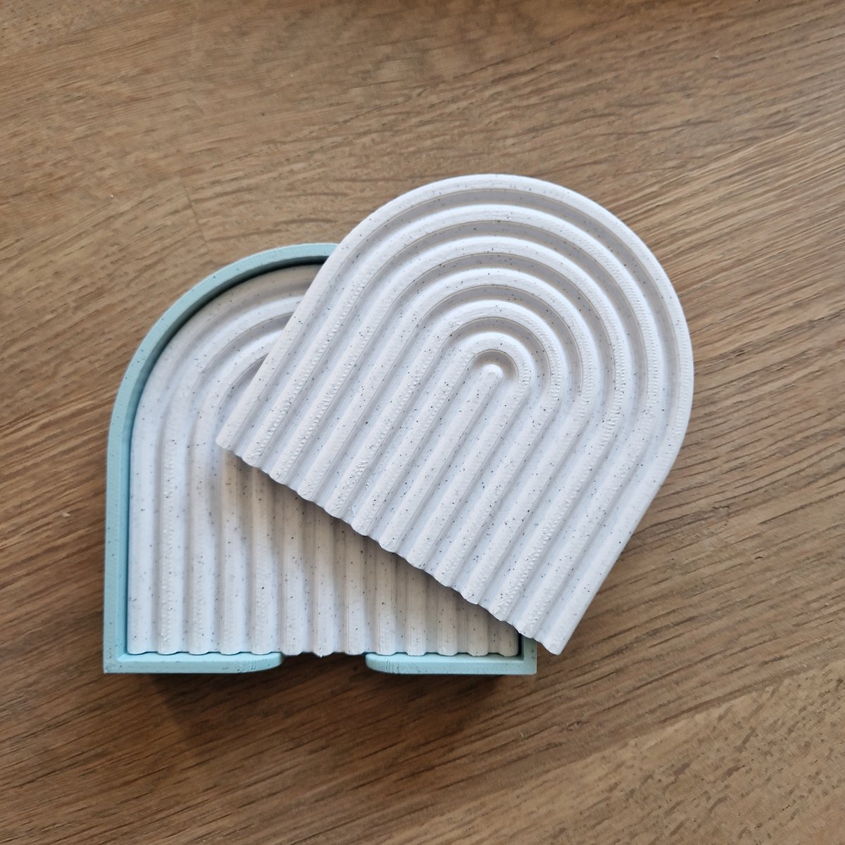Onderzetter set regenboog - onderzetter - glazen onderzetter - set van 4 - wit - met houder - set met houder - 4 stuks - cadeau - verjaardag - samenwonen - woonkamer - tafelaccessoires