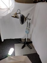 TDP-24 TDP staande lamp, dubbele kop. Elektro-magnetische warmte straling lamp. voor 1 of 2 personen