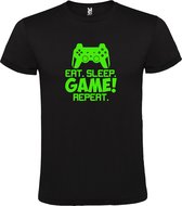 Zwart t-shirt met tekst 'EAT SLEEP GAME REPEAT' print Groen  size M