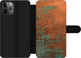 Bookcase Geschikt voor iPhone 11 Pro Max telefoonhoesje - Groen - Brons - Roest print - Met vakjes - Wallet case met magneetsluiting