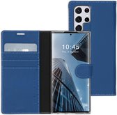 Accezz Wallet Softcase Booktype Samsung Galaxy S22 Ultra hoesje - Donkerblauw