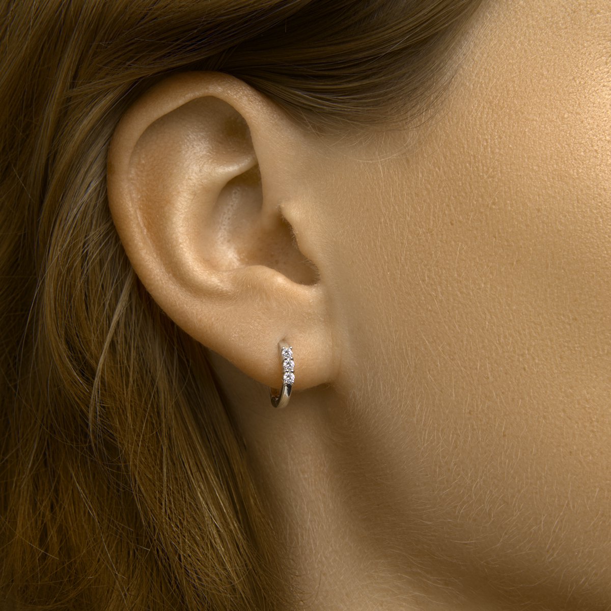 Klapoorringen Diamant 0.18ct (2x 0.09ct) H Si