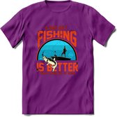 A Bad Day Fishing - Vissen T-Shirt | Oranje | Grappig Verjaardag Vis Hobby Cadeau Shirt | Dames - Heren - Unisex | Tshirt Hengelsport Kleding Kado - Paars - XL