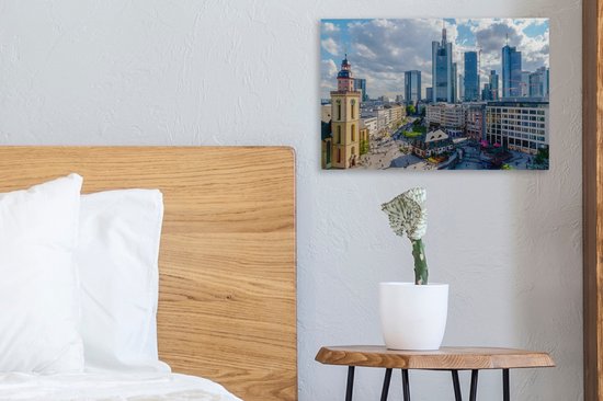 Tableau sur toile Skyline et centre-ville de Francfort en été avec nuages, Allemagne - 30x20 cm - Déco Décoration murale